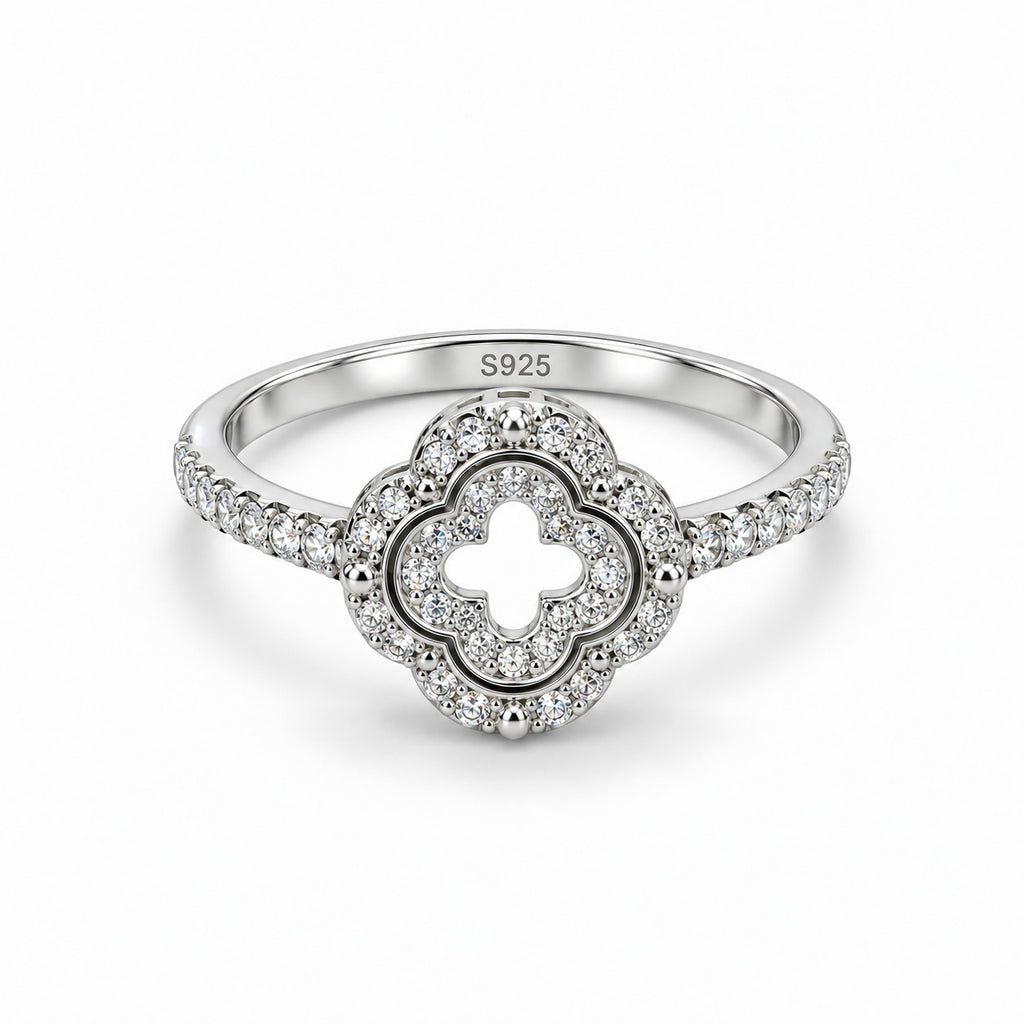 Clover Glint Ring